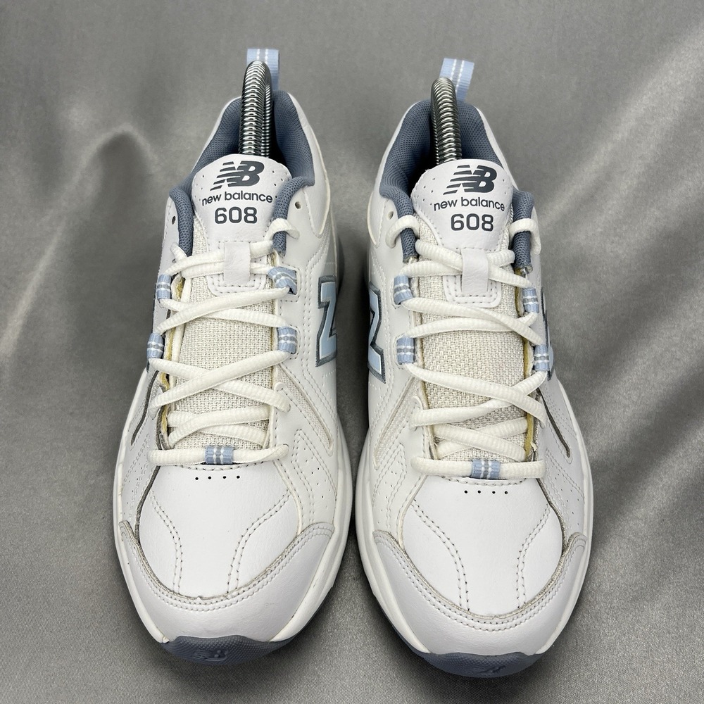 New Balance 608 V5 Womens Size 7.5 White Athletic Leather Walking Shoes Sneaker - Picture 6 of 15